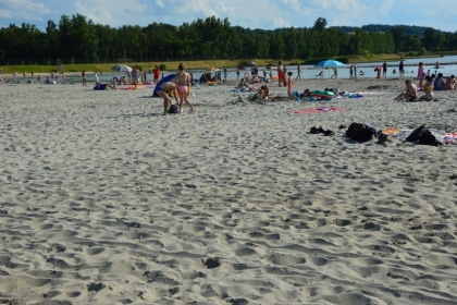 Plaża pod Krakowem jak nad Bałtykiem. Otwarto jedno z największych kąpielisk w regionie [ZDJĘCIA]