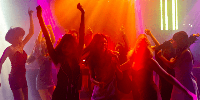 Sobotnie potańcówki z Dj
